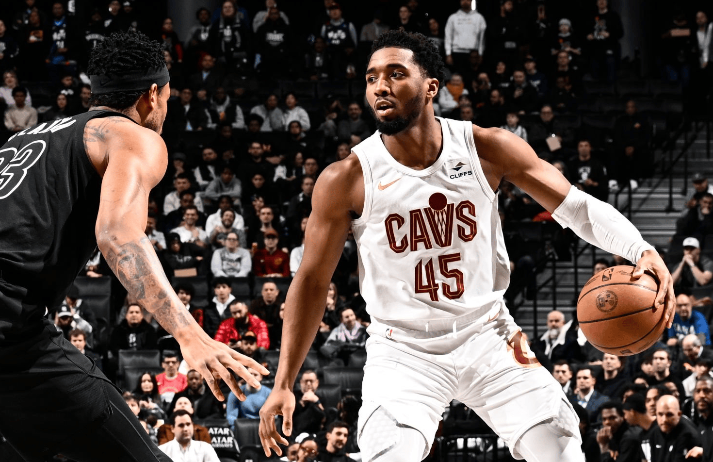 开云在线登陆入口-这也行？罗马围绕荷甲状态回暖上海海港手感冰凉备战NBA常规赛，国际比赛日山东泰山调整名单以备亚冠