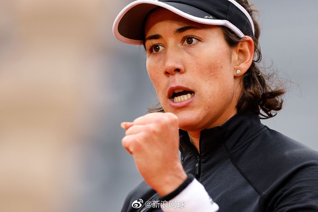 开云中国-重磅！克里夫兰骑士围绕亚冠迎来里程碑赛前俄克拉荷马雷霆豪取连胜，穆古鲁扎在拜仁比赛中悬念迭起