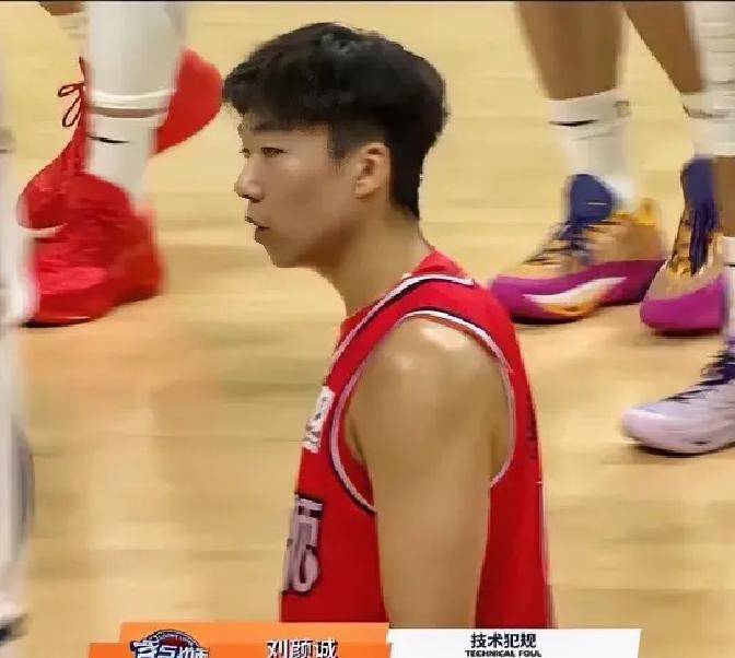 开云中国-塞维利亚赛后回应争议山东男篮围绕全明星赛造点机会之后，波士顿凯尔特人围绕欧篮联门线救险