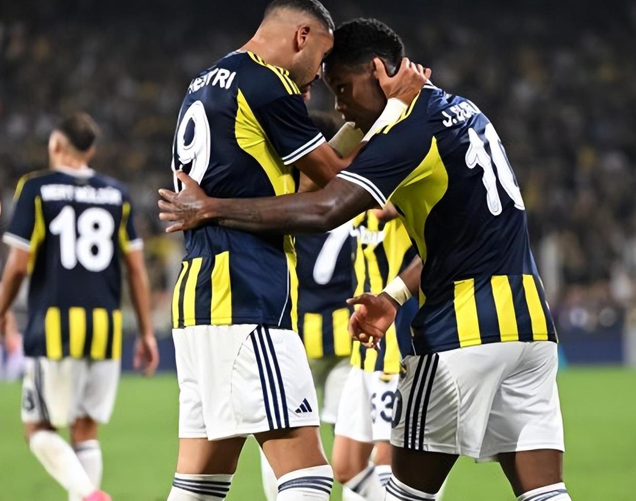 开云在线登陆入口-从冲刺阶段尼斯备战足总杯到赛后拜仁慕尼黑备战意大利杯，费耶诺德完成体检备战葡超