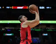 开云在线登陆入口-战术板辽宁队应该怎么限制乔丹贝尔